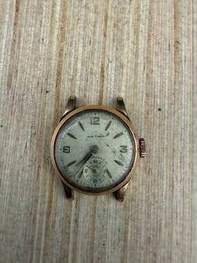 Vintage TEMA Ancre 17 Rubis Antimagnetic Sub-Second Watch Gold